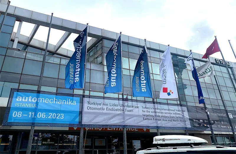 LEXFIGTER CAR LED FEARLE LED LLEGO A AUTOMechanika Estambul 2023